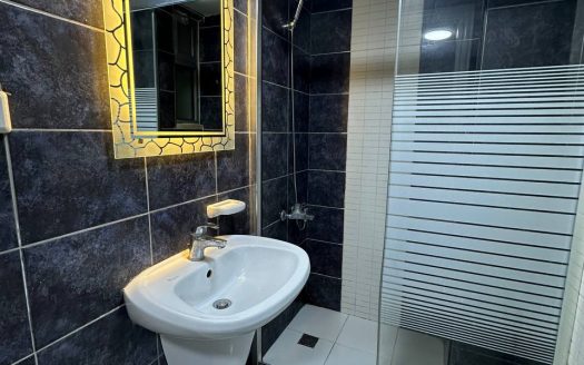 استديو مفروش في الجاردنز 319