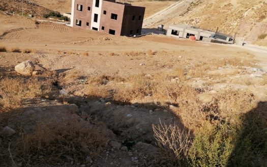 قطعة ارض للبيع في صافوط