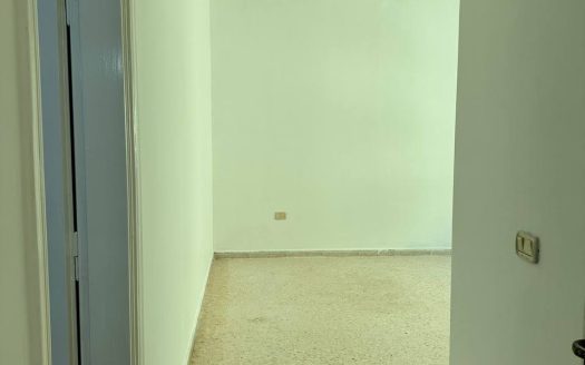 شقة فارغه للإيجار في الجبيهة