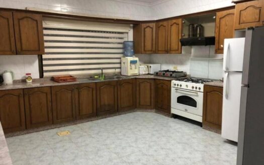 شقة ارضية مميزة للبيع في عمان طلوع نيفين