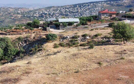 قطعة أرض خلابة للبيع