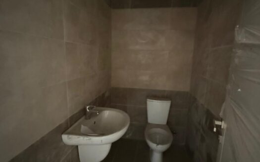 عيادة طبيه مقابل المستشفى التخصصي للاجار